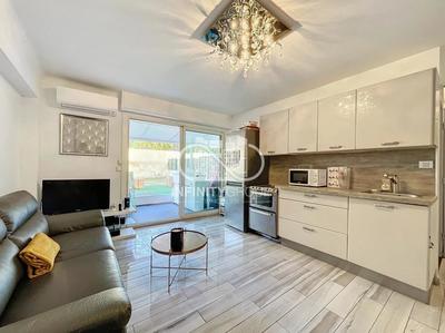 Appartement - 30 m² - 2 pièces