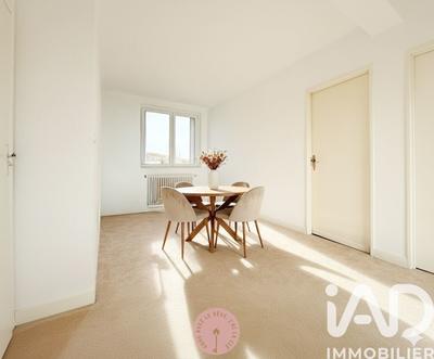 Appartement - 70 m² - 4 pièces