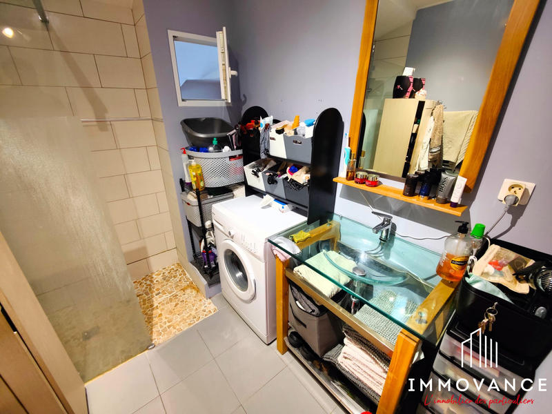 Appartement - 84 m² - 3 pièces