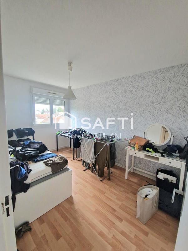 Appartement - 80 m² - 4 pièces