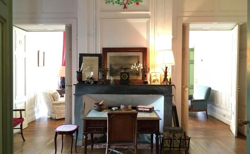 Maison - 400 m² - 14 pièces