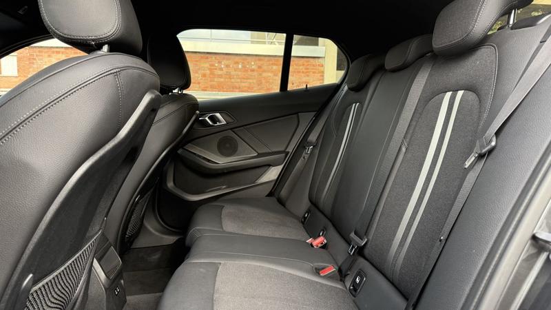 Bmw Série 1 (F40) 118d 150 Lounge