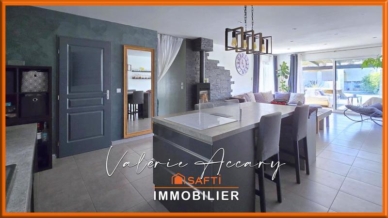 Maison - 92 m² - 4 pièces