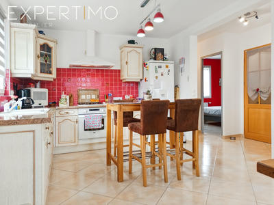 Maison - 102 m² - 5 pièces