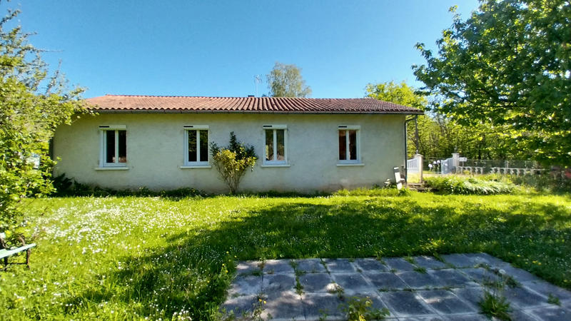 Maison - 96 m² - 5 pièces