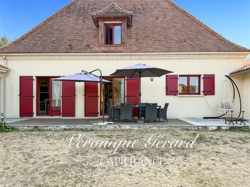 Maison - 144 m² - 5 pièces