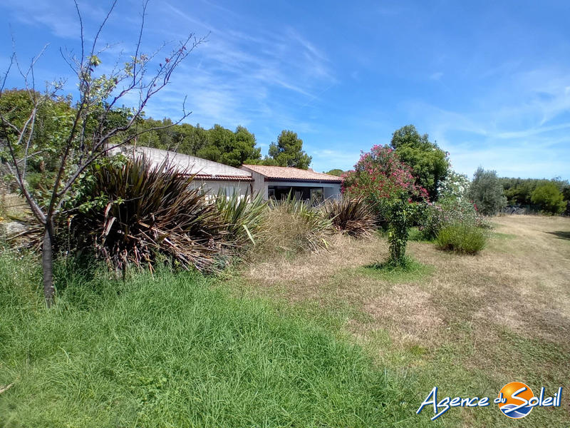 Villa - 326 m² - 10 pièces