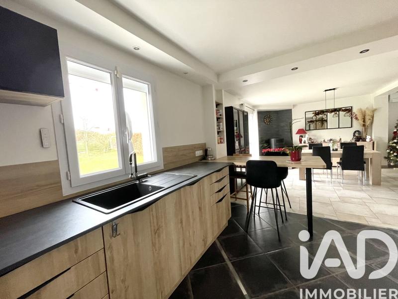 Maison - 114 m² - 6 pièces