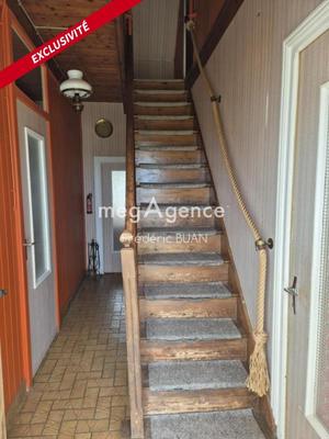 Maison en pierre - 77 m² - 4 pièces