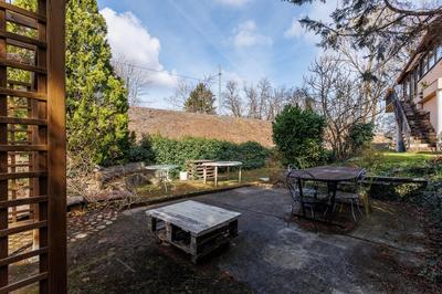 Maison - 92 m² - 5 pièces