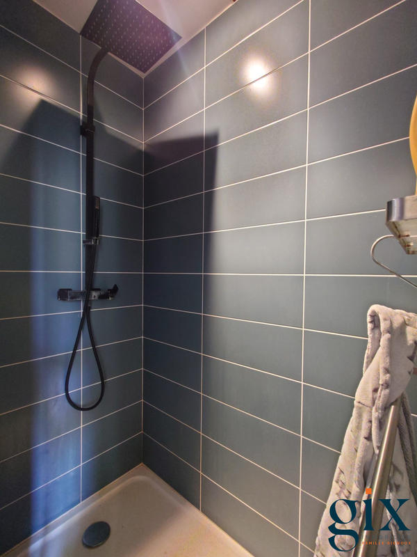 Appartement - 160 m² - 5 pièces