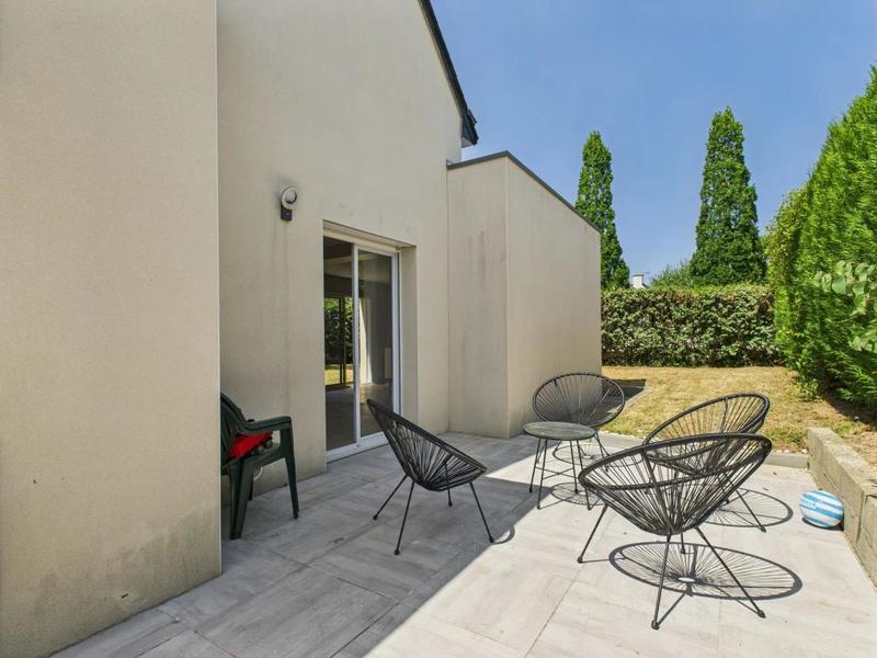 Maison - 103 m² - 6 pièces