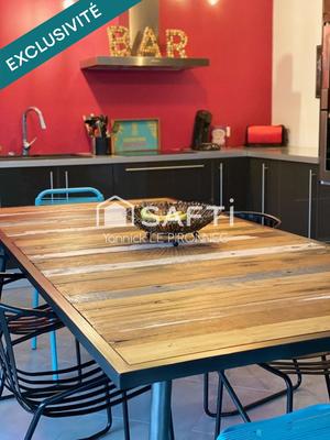 Maison - 98 m² - 4 pièces