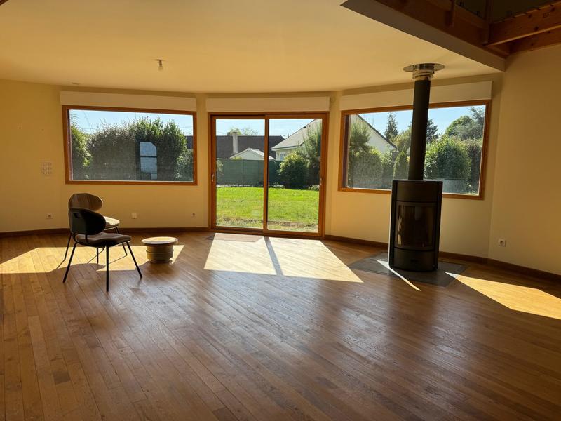 Maison contemporaine - 213 m² - 8 pièces