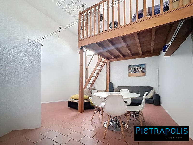 Appartement - 70 m² - 3 pièces