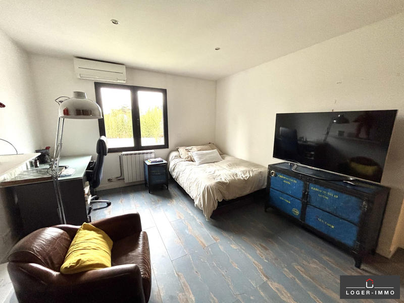 Maison contemporaine - 206 m² - 5 pièces