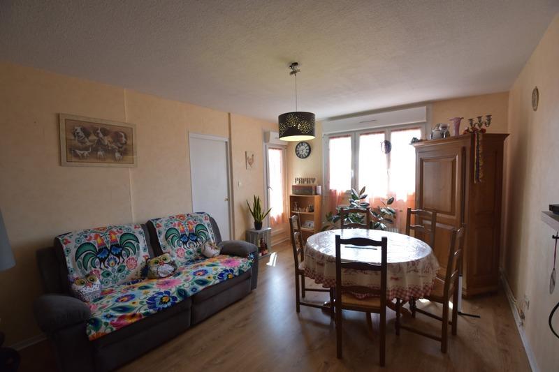 Appartement - 77 m² - 4 pièces