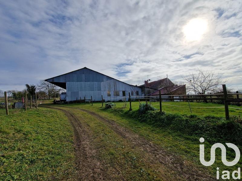 Maison - 202 m² - 7 pièces