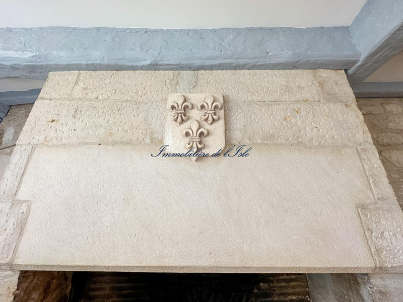 Appartement - 83 m² - 2 pièces