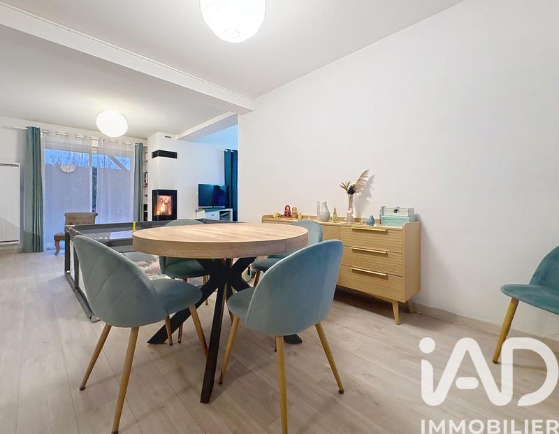 Maison - 95 m² - 4 pièces