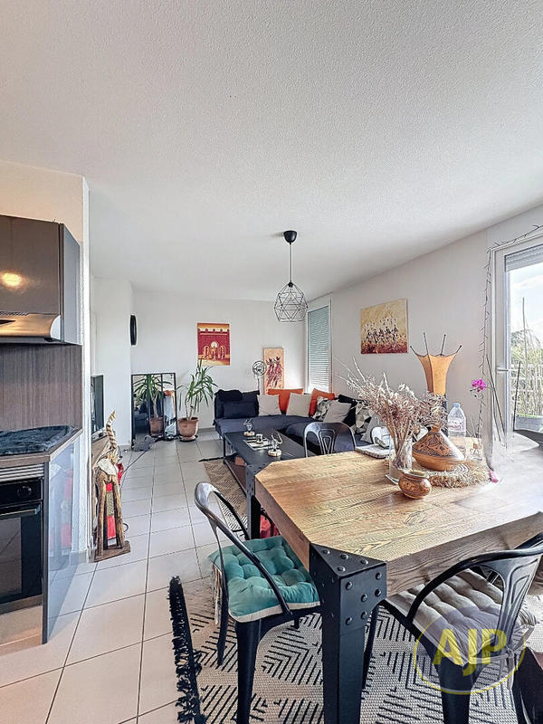 Appartement - 81 m² - 4 pièces