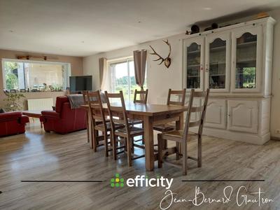 Maison de domaine équestre - 161 m² - 6 pièces