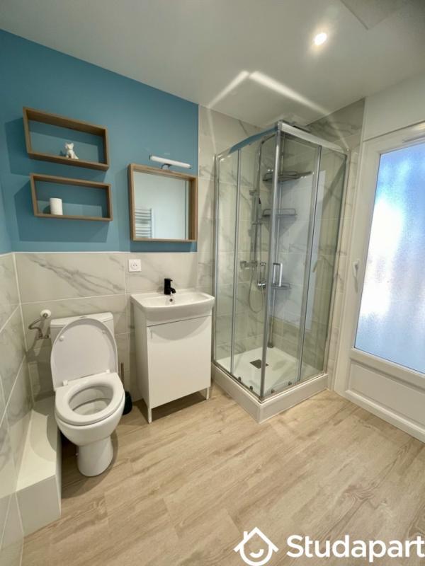 Chambre - 9 m² - 1 pièce