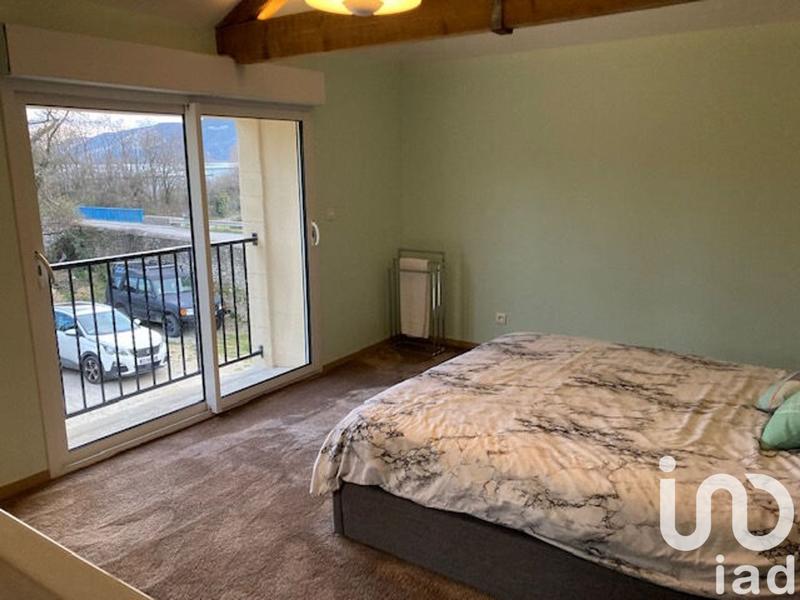 Maison - 323 m² - 9 pièces