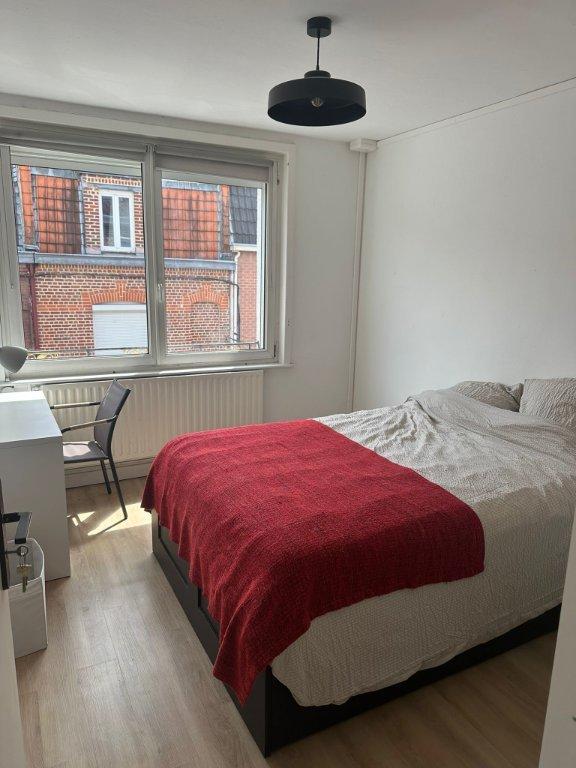 Chambre - 12 m² - 1 pièce