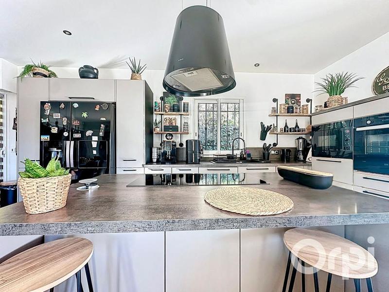 Maison - 133 m² - 4 pièces