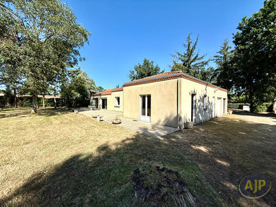 Maison - 143 m² - 5 pièces