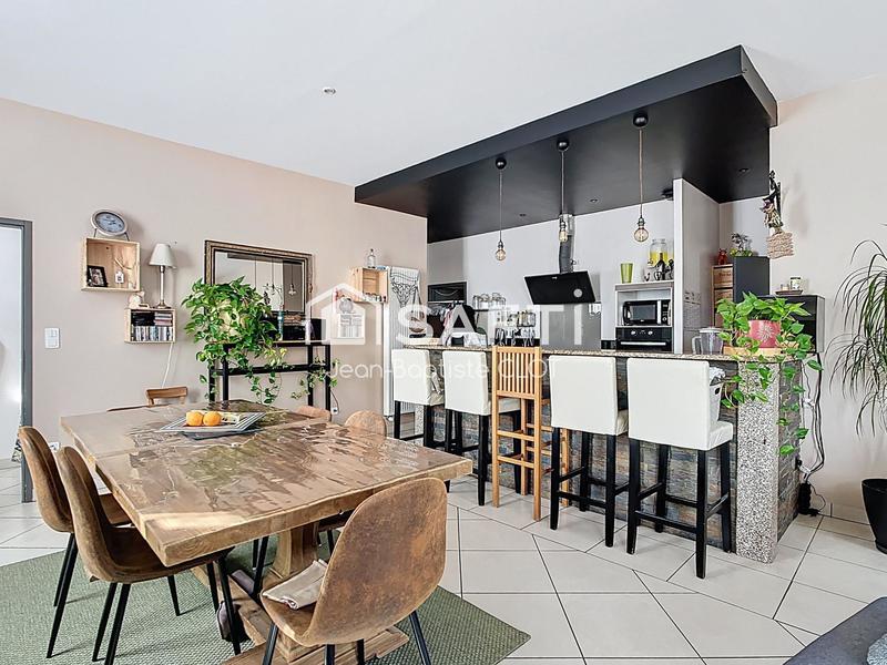 Maison - 270 m² - 7 pièces