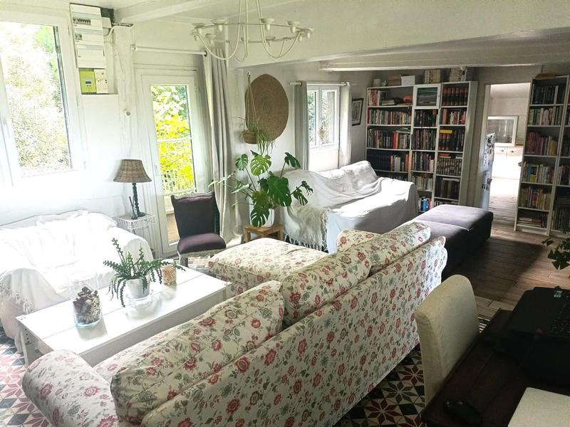 Villa - 150 m² - 9 pièces