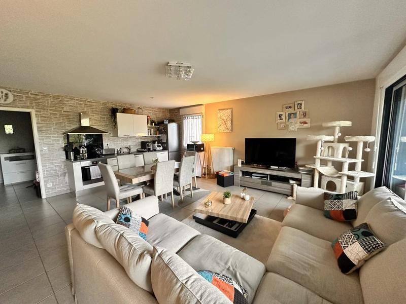 Appartement - 70 m² - 3 pièces