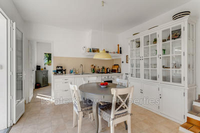 Maison - 177 m² - 5 pièces