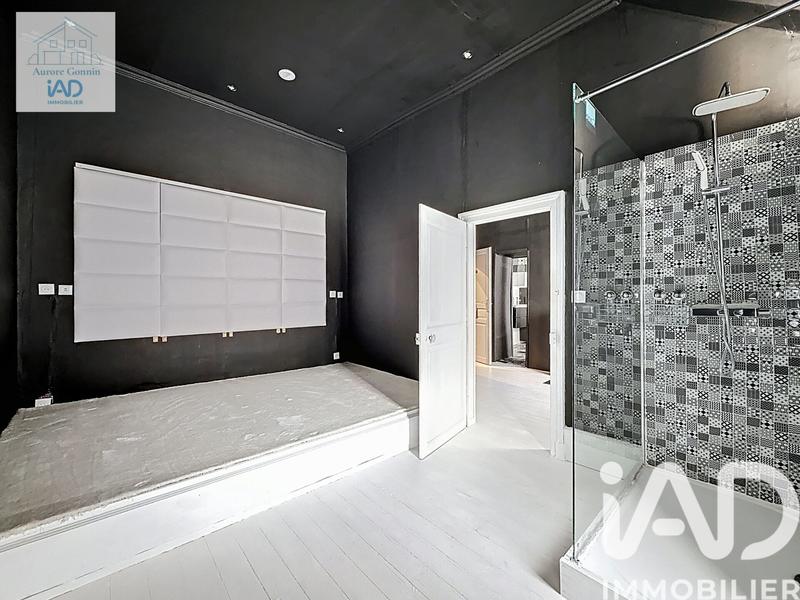 Maison - 278 m² - 6 pièces