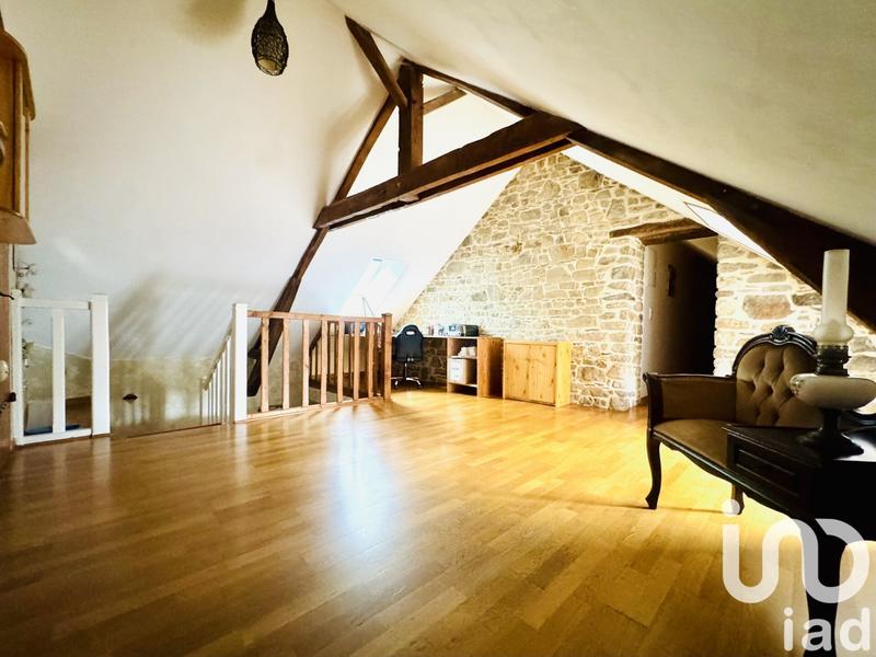 Maison - 204 m² - 5 pièces