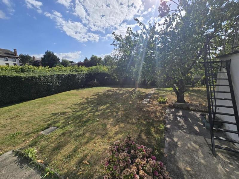 Maison - 140 m² - 7 pièces