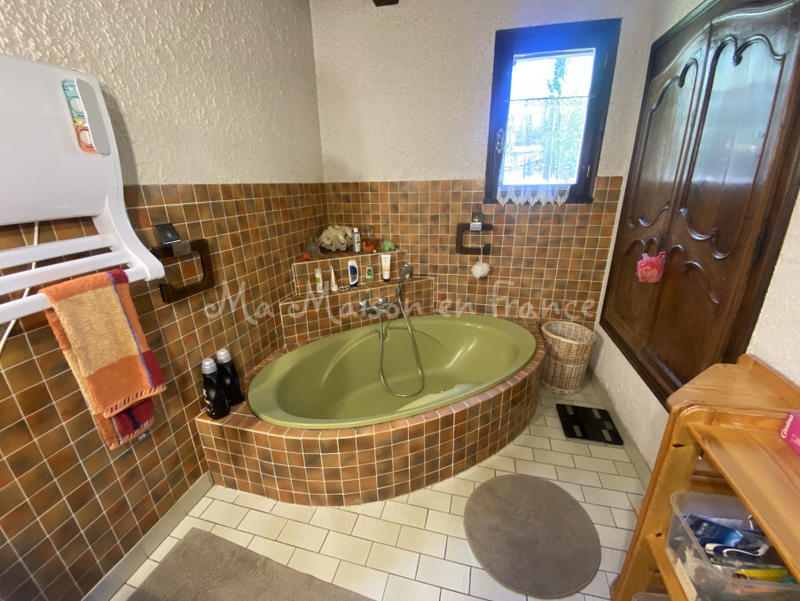 Maison - 156 m² - 8 pièces