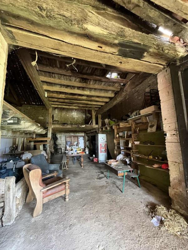 Propriété - 106 m² - 4 pièces