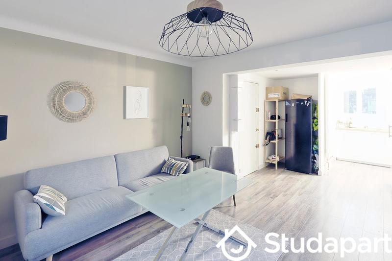 Chambre - 11 m² - 1 pièce