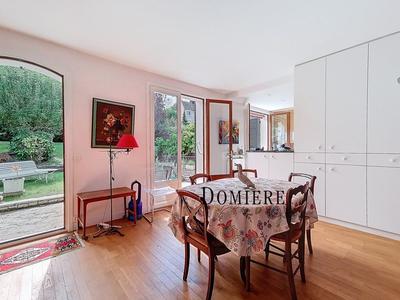 Maison - 165 m² - 7 pièces