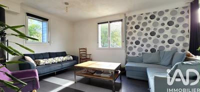 Maison - 174 m² - 7 pièces