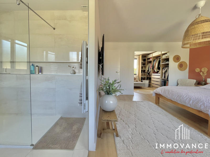 Villa - 190 m² - 6 pièces