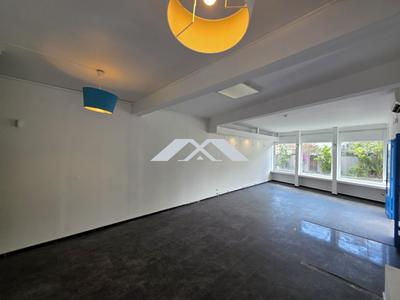 Local commercial - 67 m²