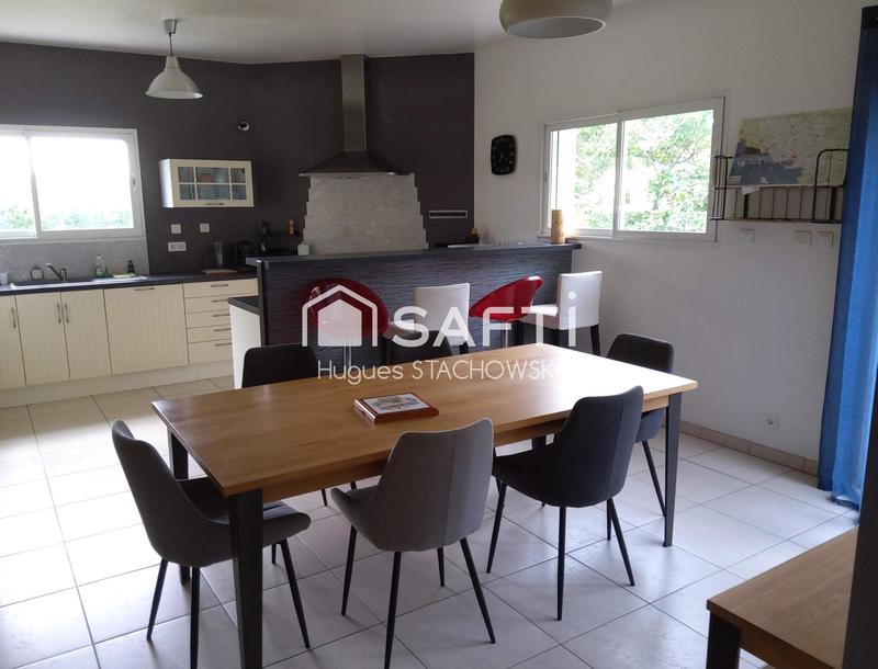 Maison - 160 m² - 6 pièces