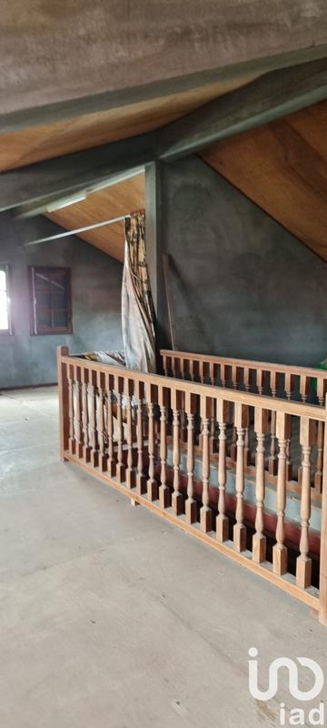 Maison - 330 m² - 10 pièces