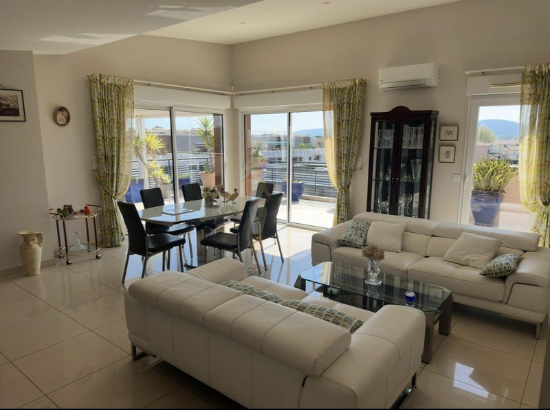 Appartement - 113 m² - 4 pièces