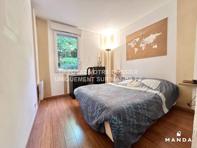 Chambre - 11 m² - 3 pièces