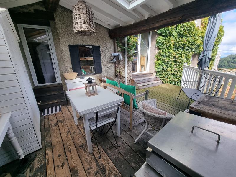 Maison ancienne - 173 m² - 7 pièces